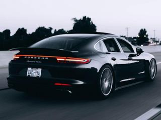 Porsche Panamera S
